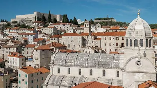 Igor & Dragica شقة *